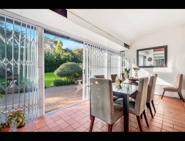 5 BEDROOM HOUSE FOR SALE IN FERNDALE